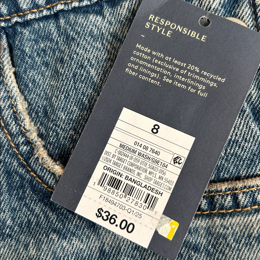 NWT Universal Thread Distressed Blue Denim Short Overalls Size 8 - Picture 6 of 6